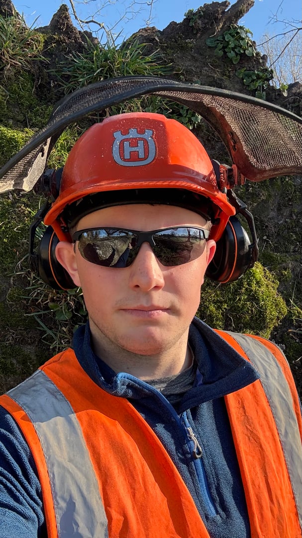 Luke Beresford at work