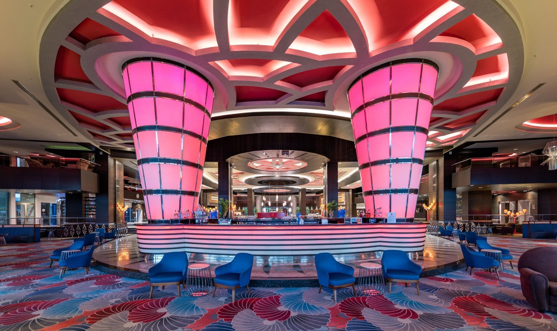 Cornelia Diamond Shine Bar