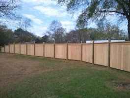 Professional fence installation by Reed Enterprise Mississippi