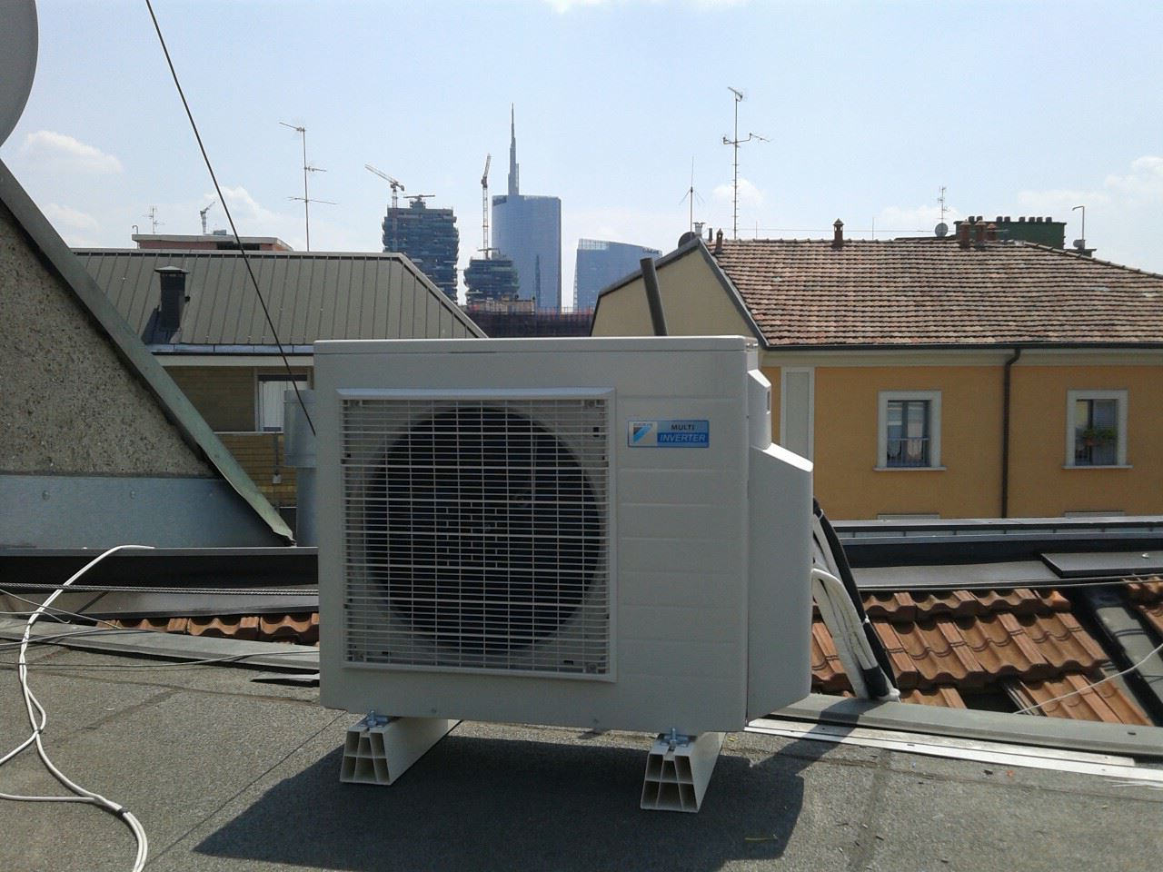 Progetto di climatizzazione avanzata completato con successo dalla nostra squadra tecnica