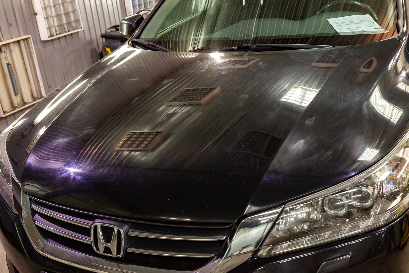 Honda Accord before and after polishing