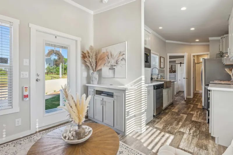 Champion 520MS Living Room