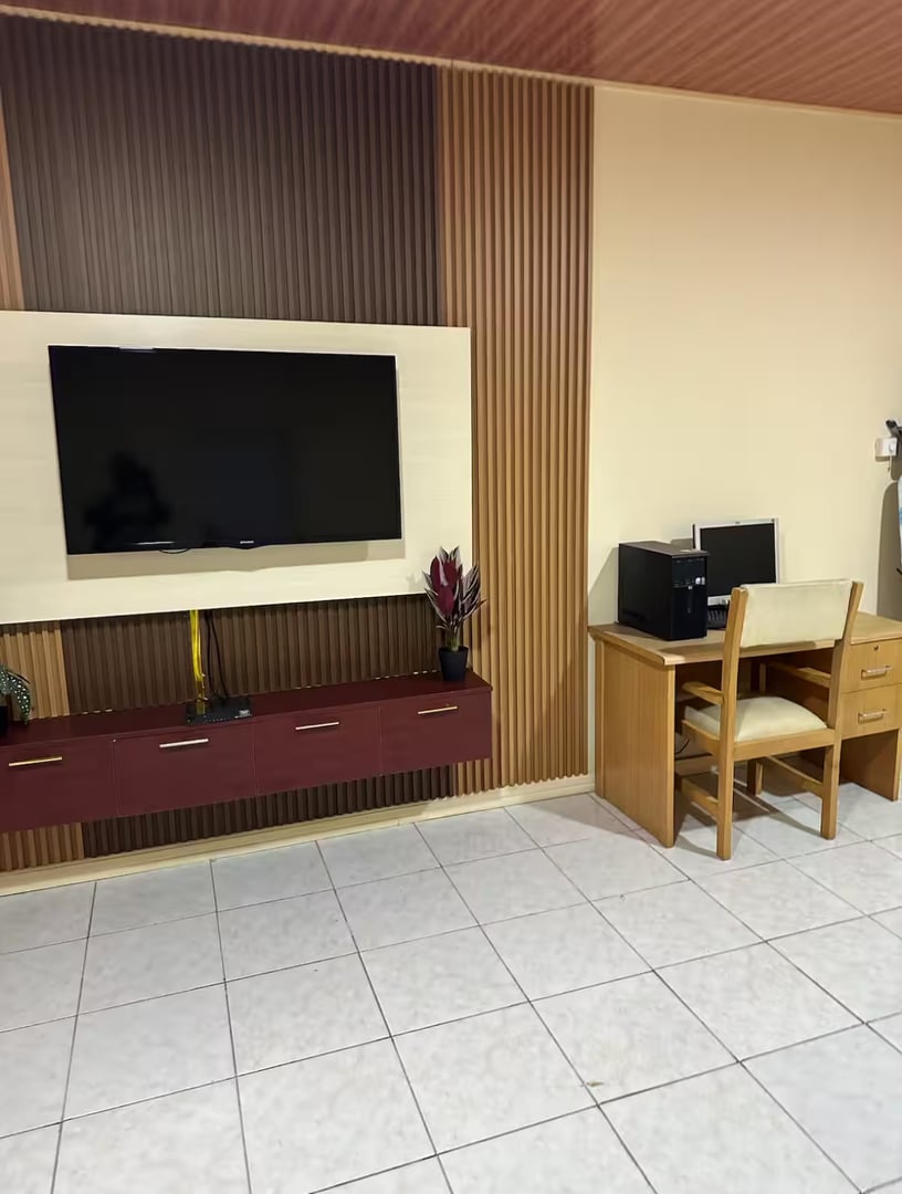 JT Executive Home interior