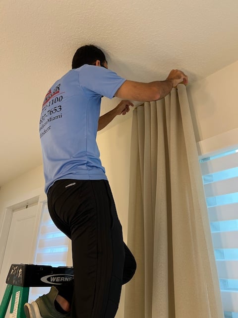 Proyecto de instalación de cortinas