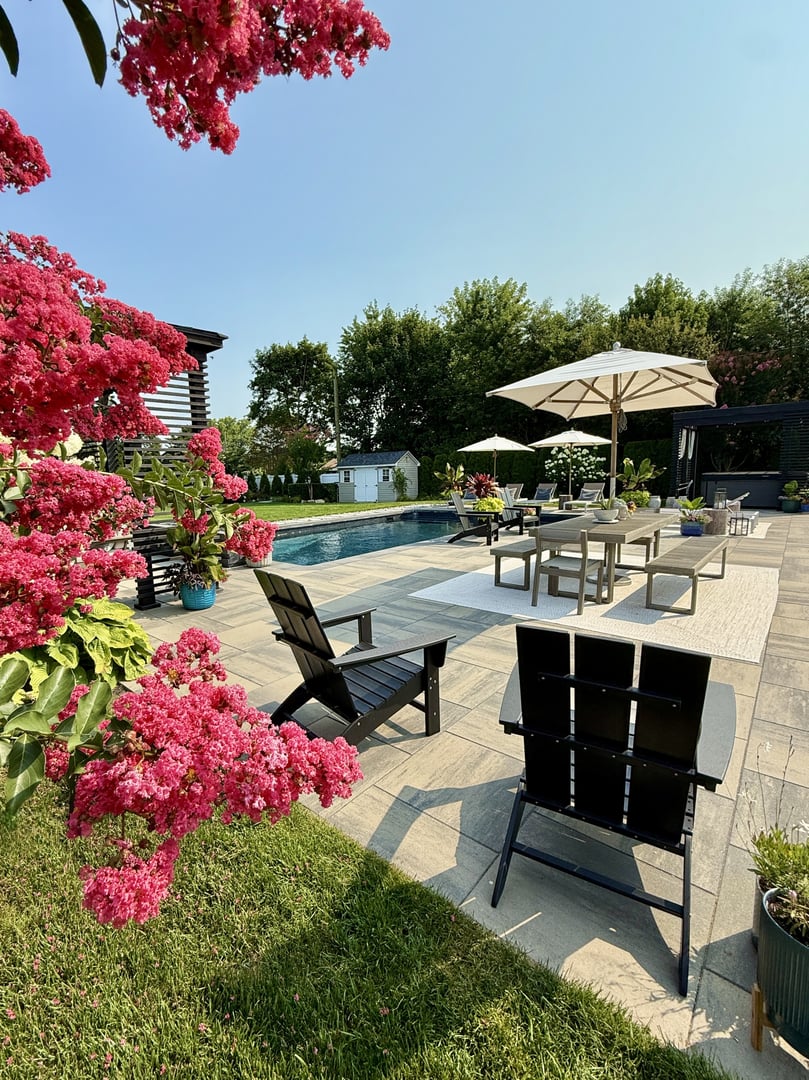 Garden Beds & Mulching