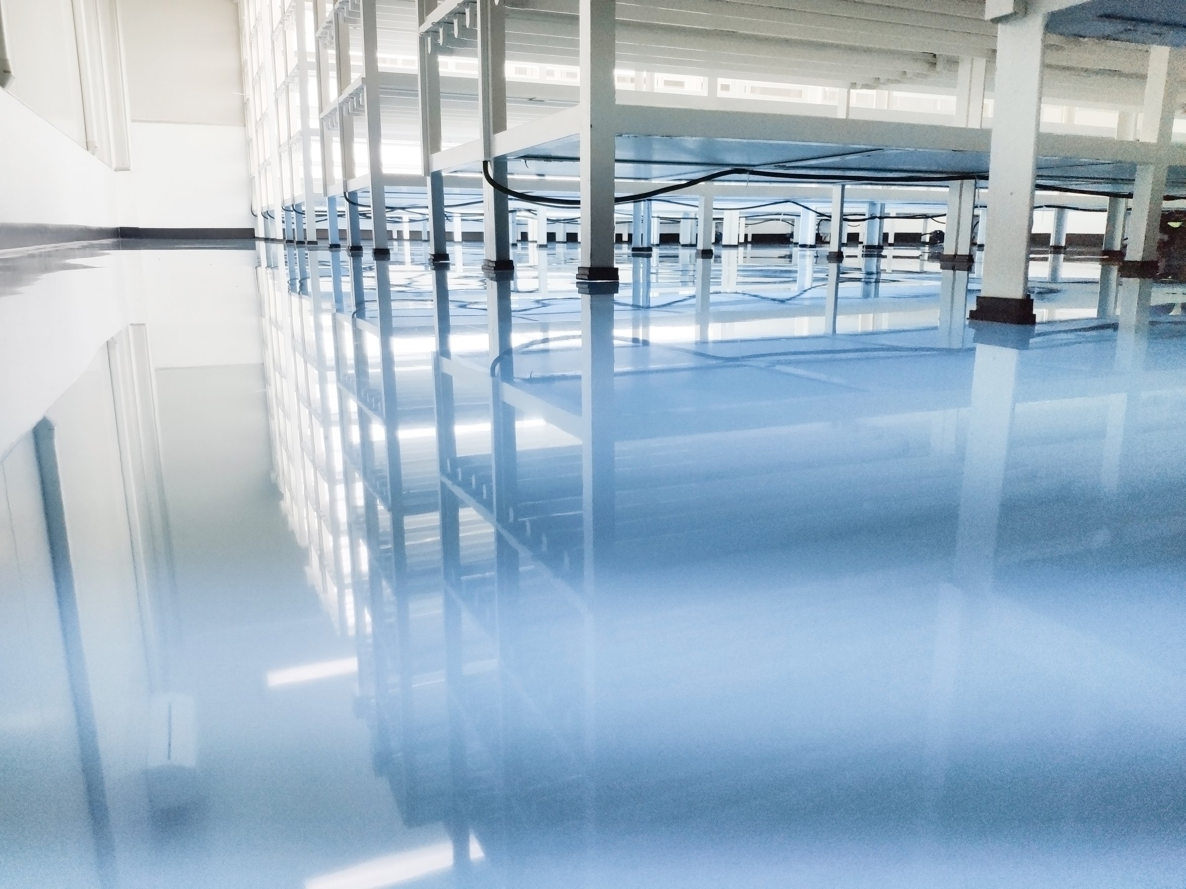 Clean room, epoxy floor in laboratory.