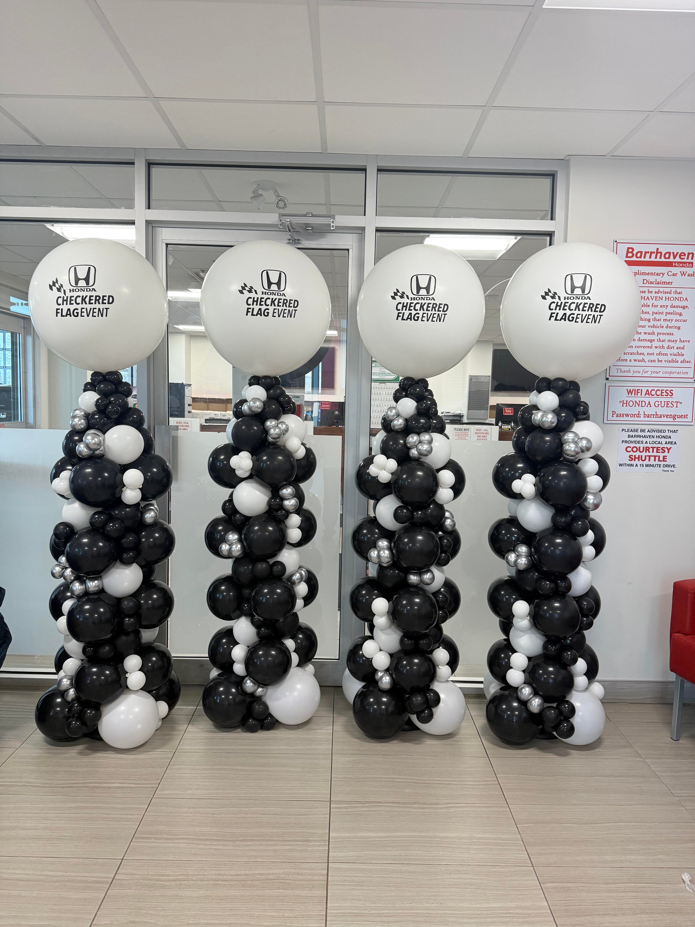 Luxe balloon towers