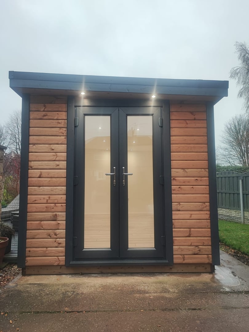 Stylish insulated garden room