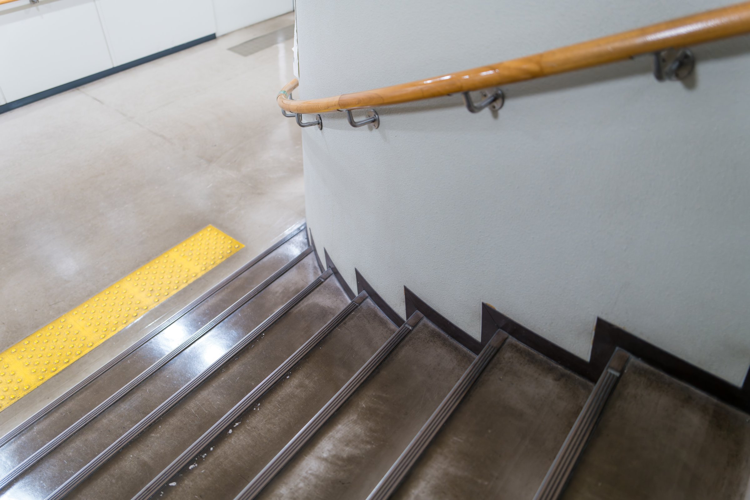 Tactile paving staircase