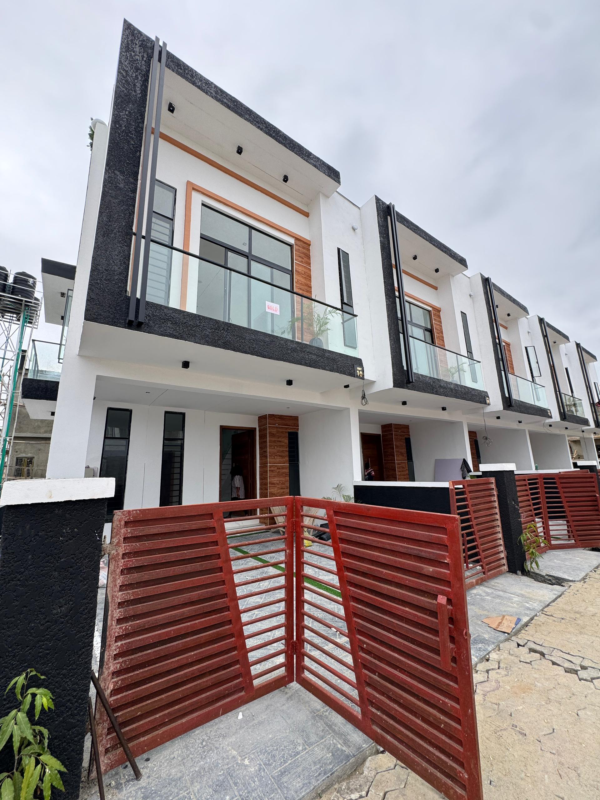 Luxurious 3 and 4 bedroom terrace duplexes with private compound in Ikota with modern elegance