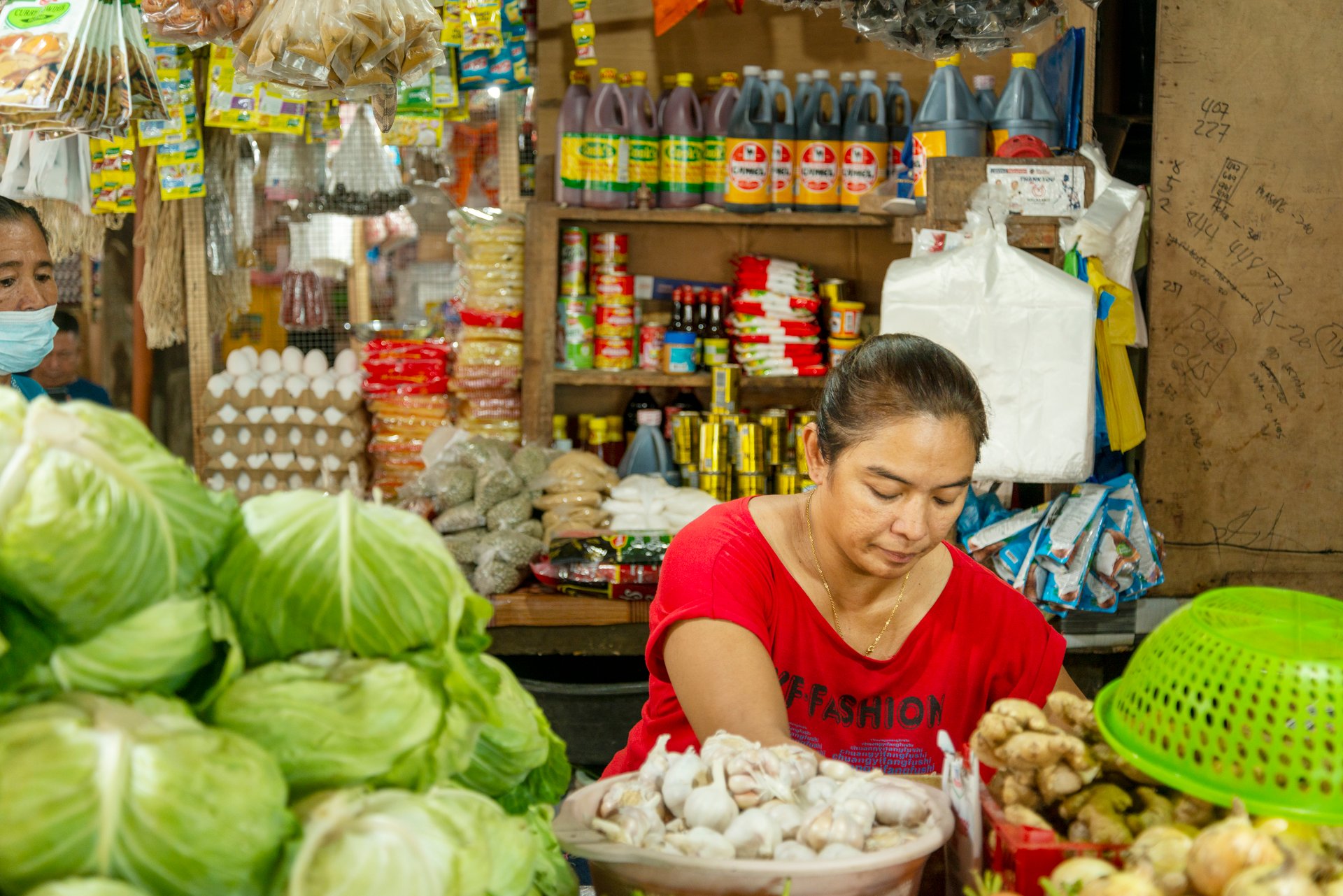 Locally produced fresh vegetables,eggs,condiments and many other foods are sold daily at Oslob central covered market.