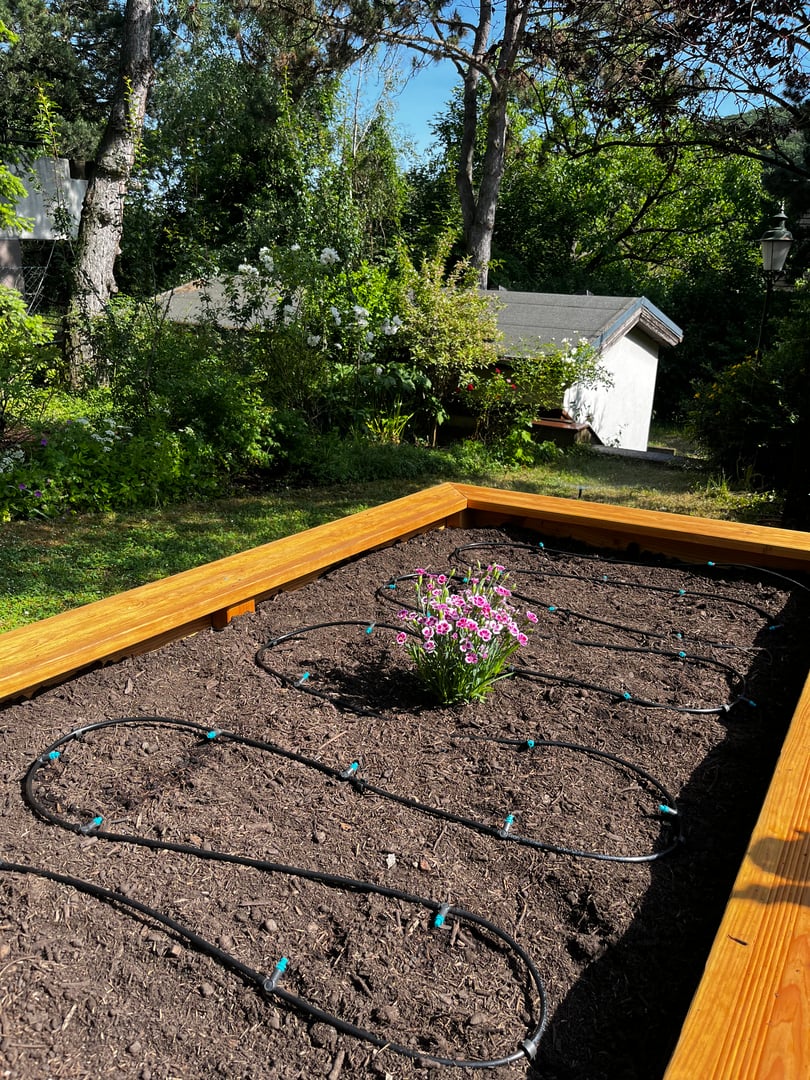Raised Herb Bed Detail 1
