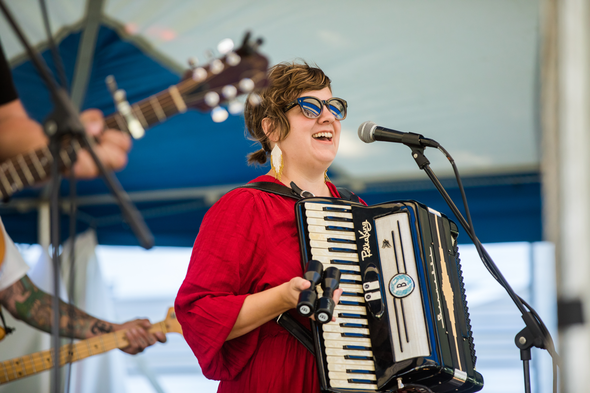 Live Music - 6'10 Band 2022