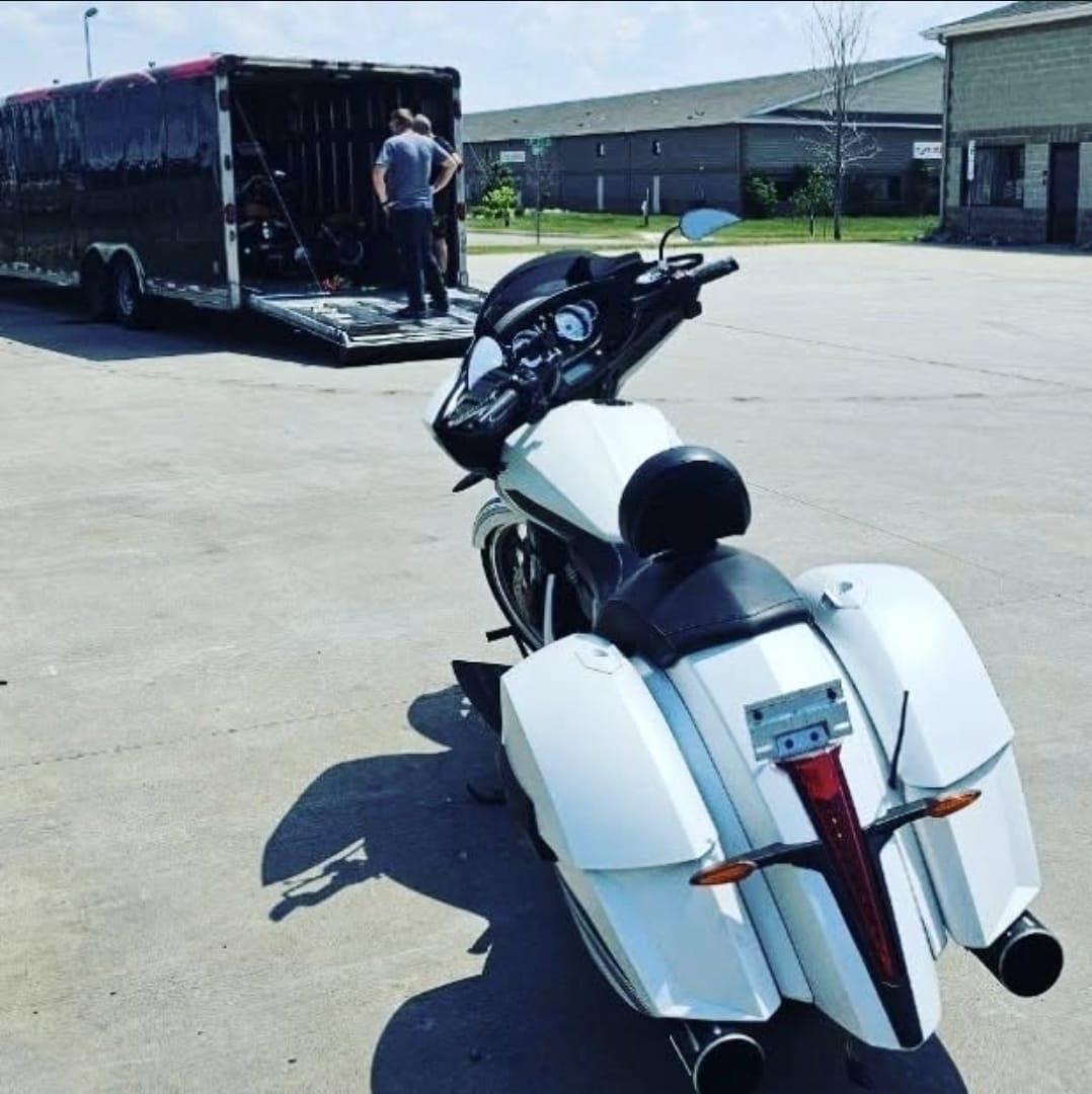 Motorcycle shipping and transport services