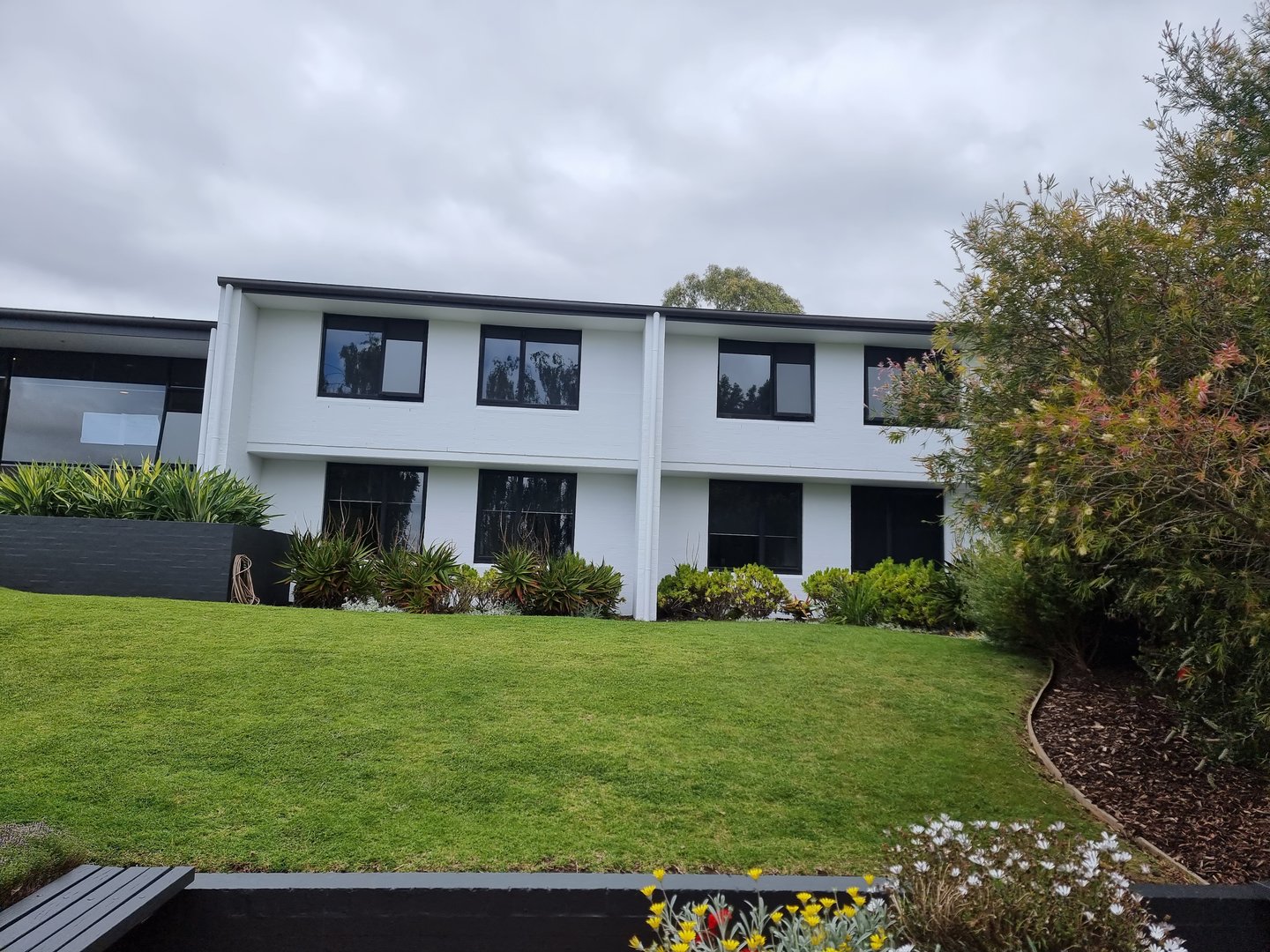 Quality Painting Group education centers refresh project - December 2022 showing commercial painting work at Deakin University