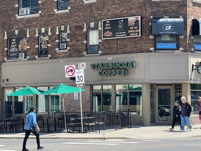 Tutunjian Jewelry storefront