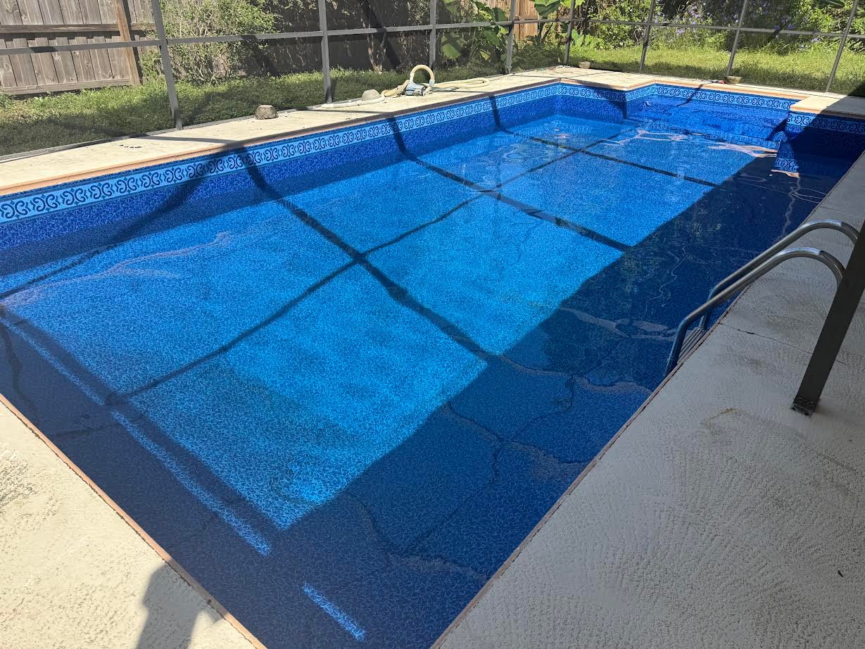 Pool after vinyl liner replacement - vibrant and beautiful