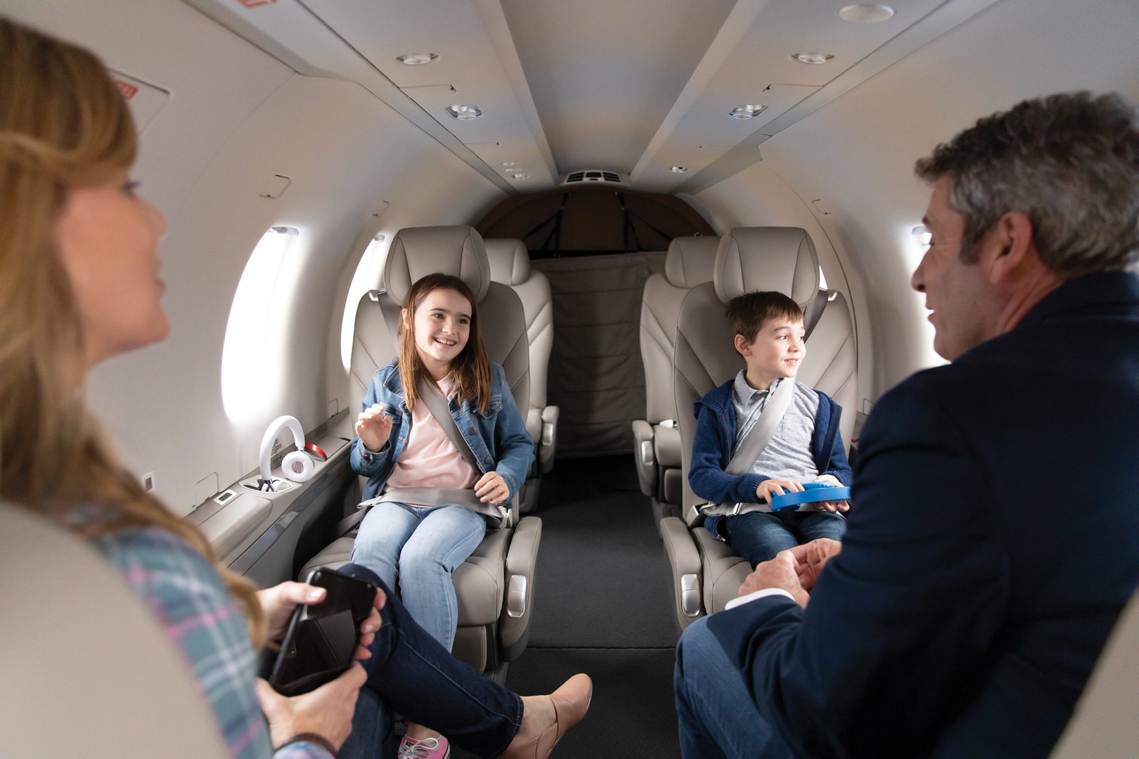 FeelJets premium aviation experience