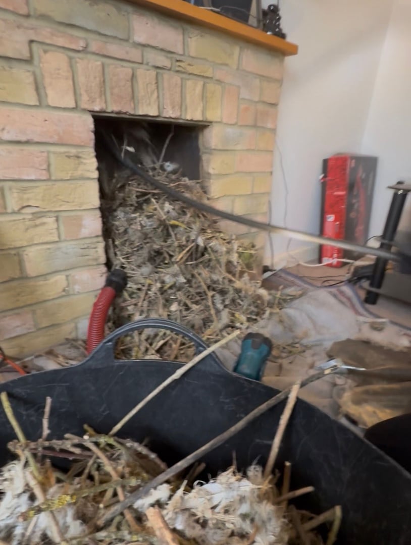 Dangerous chimney soot accumulation