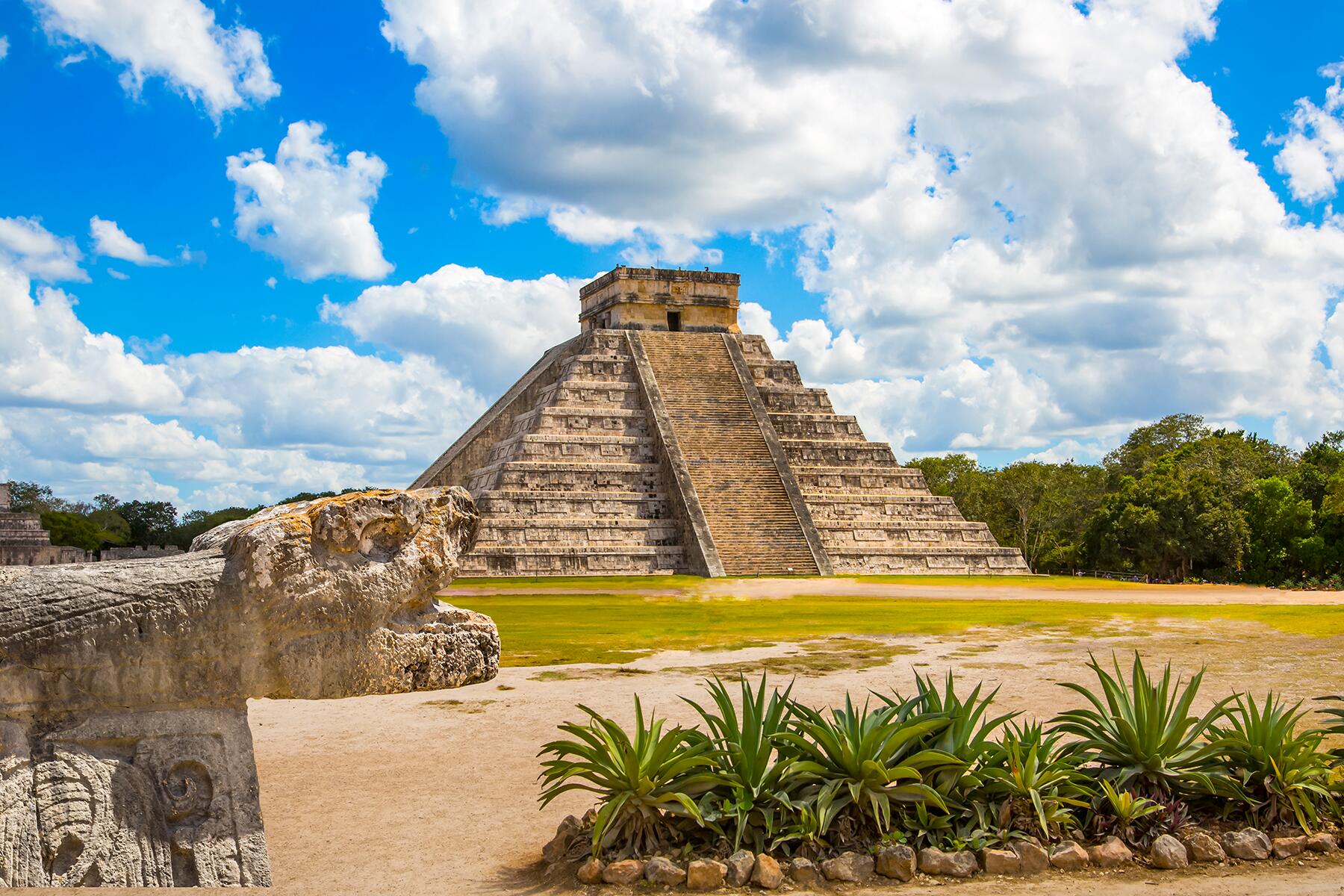 Chichén Itzá pirámide maya patrimonio de la humanidad Yucatán