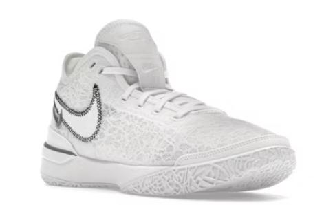 LeBron NXXT - Vista 4