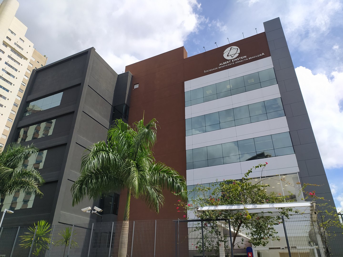 Albert Einstein hospital on Ricardo Jaffet avenue. Shot in Sao Paulo, SP, Brazil.