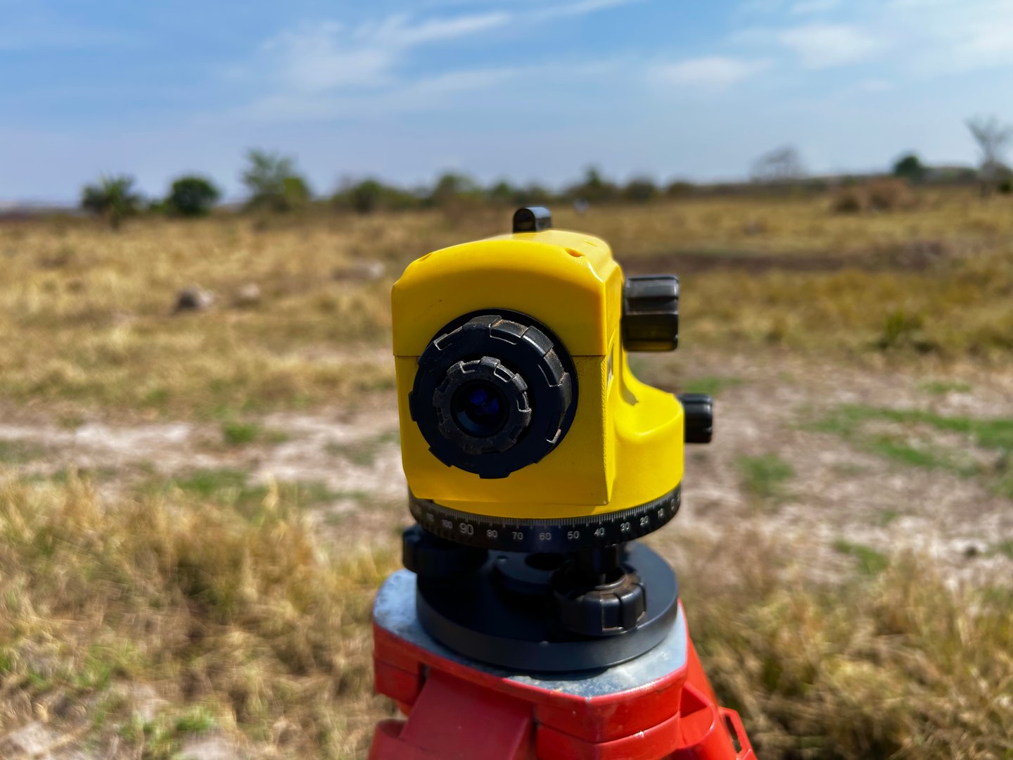 level measuring equipment for topographic surveying on farms. Leveling of rural areas
