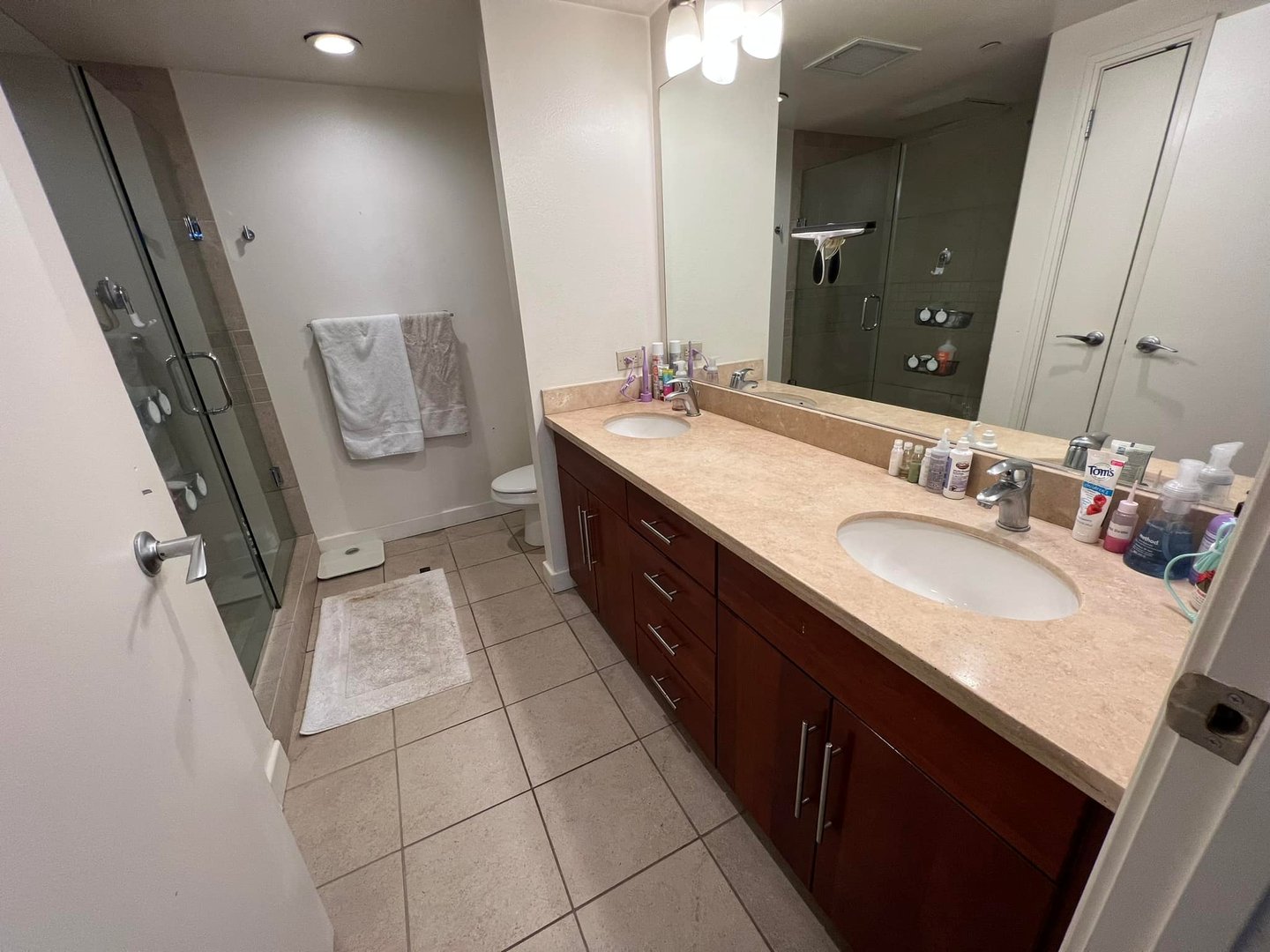 Queen Street Honolulu Master Bath