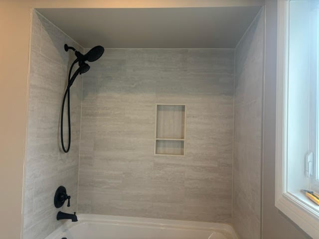 Bathroom after renovation - view 6