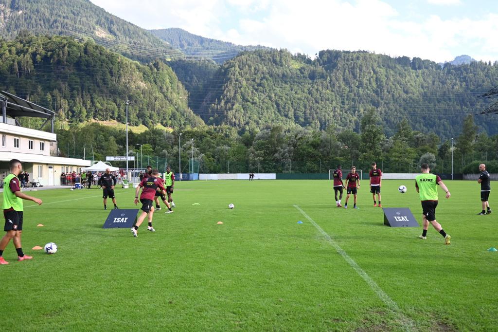 Salernitana - Allenamento 1VS1