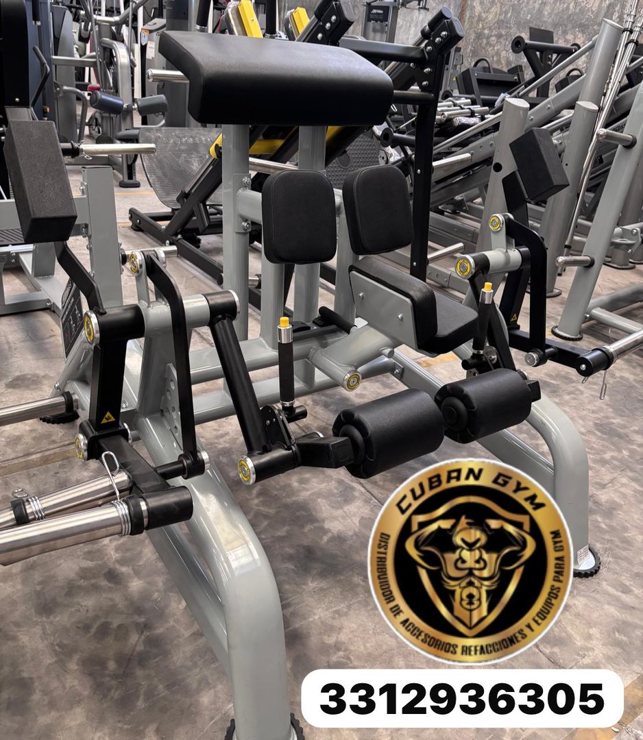 Femoral Parado Peso Libre