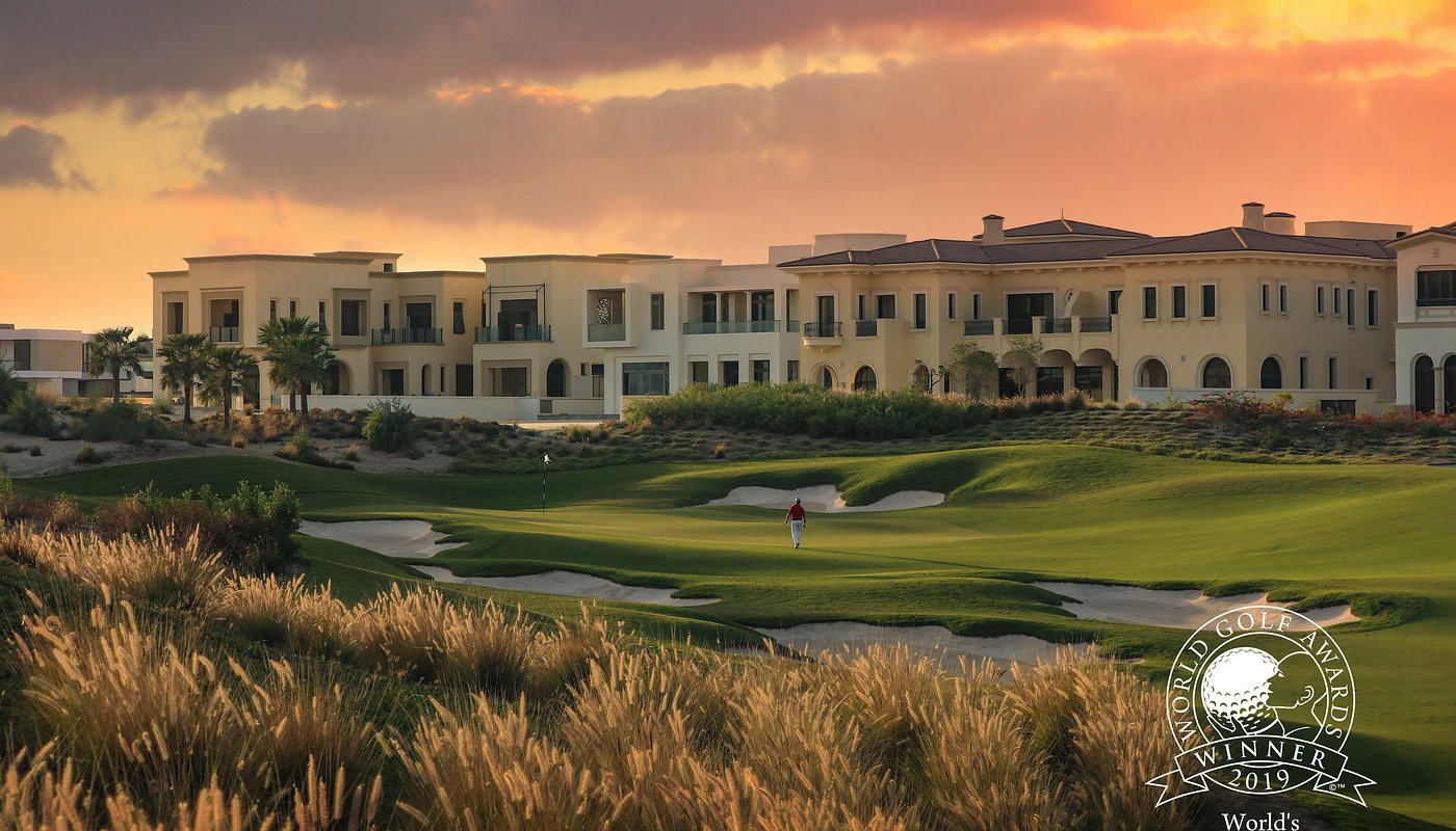 The picturesque 6th hole at Dubai Hills Golf Club