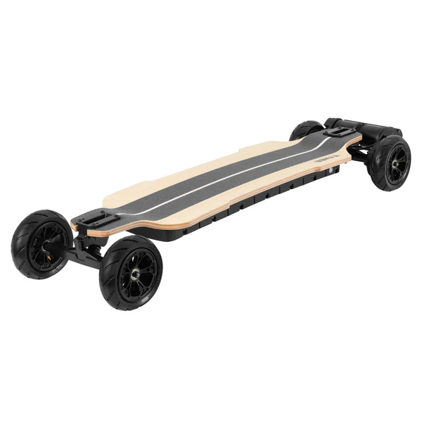 Tynee Board Explorer - elektrický longboard s nejlepším poměrem cena/výkon