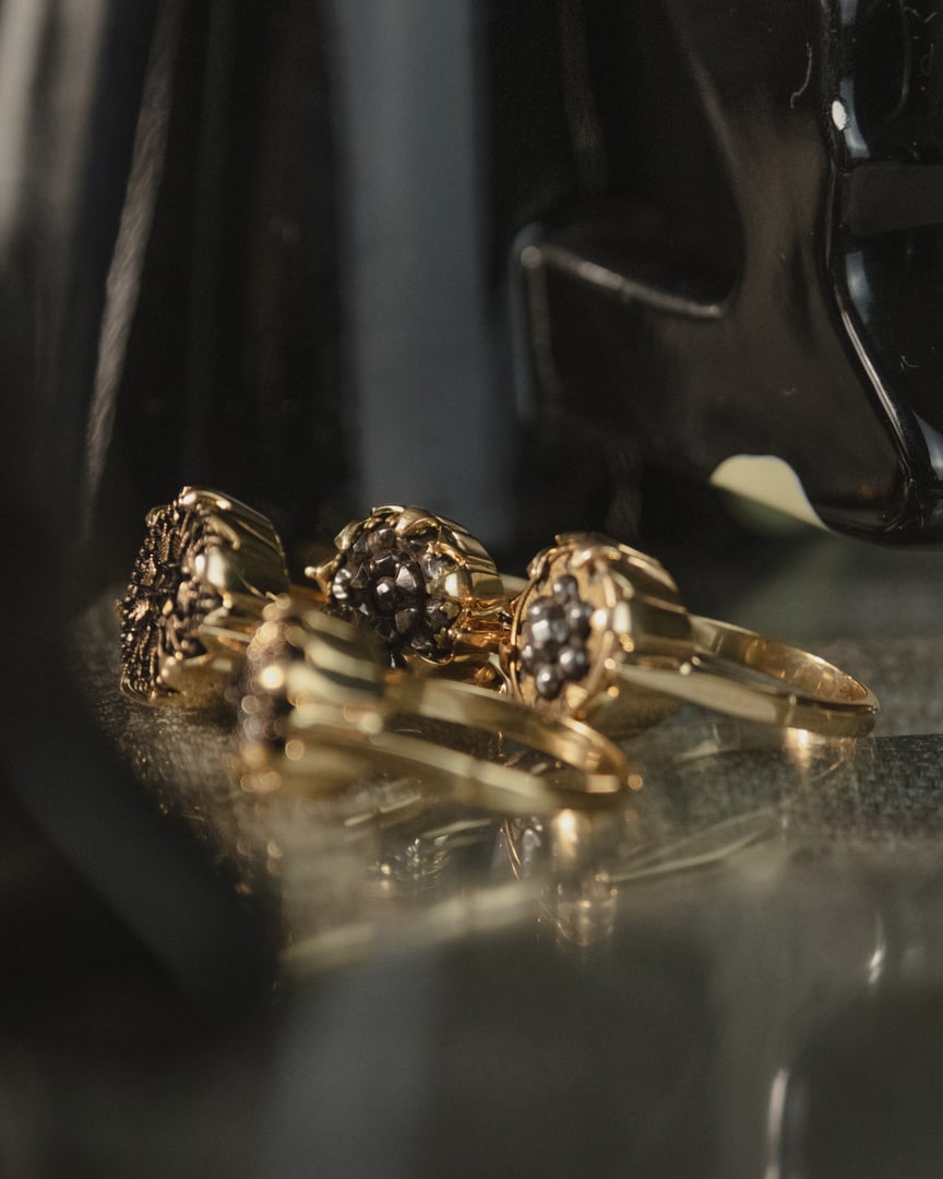 Anel Cupcake - Botão Vitoriano Século XIX