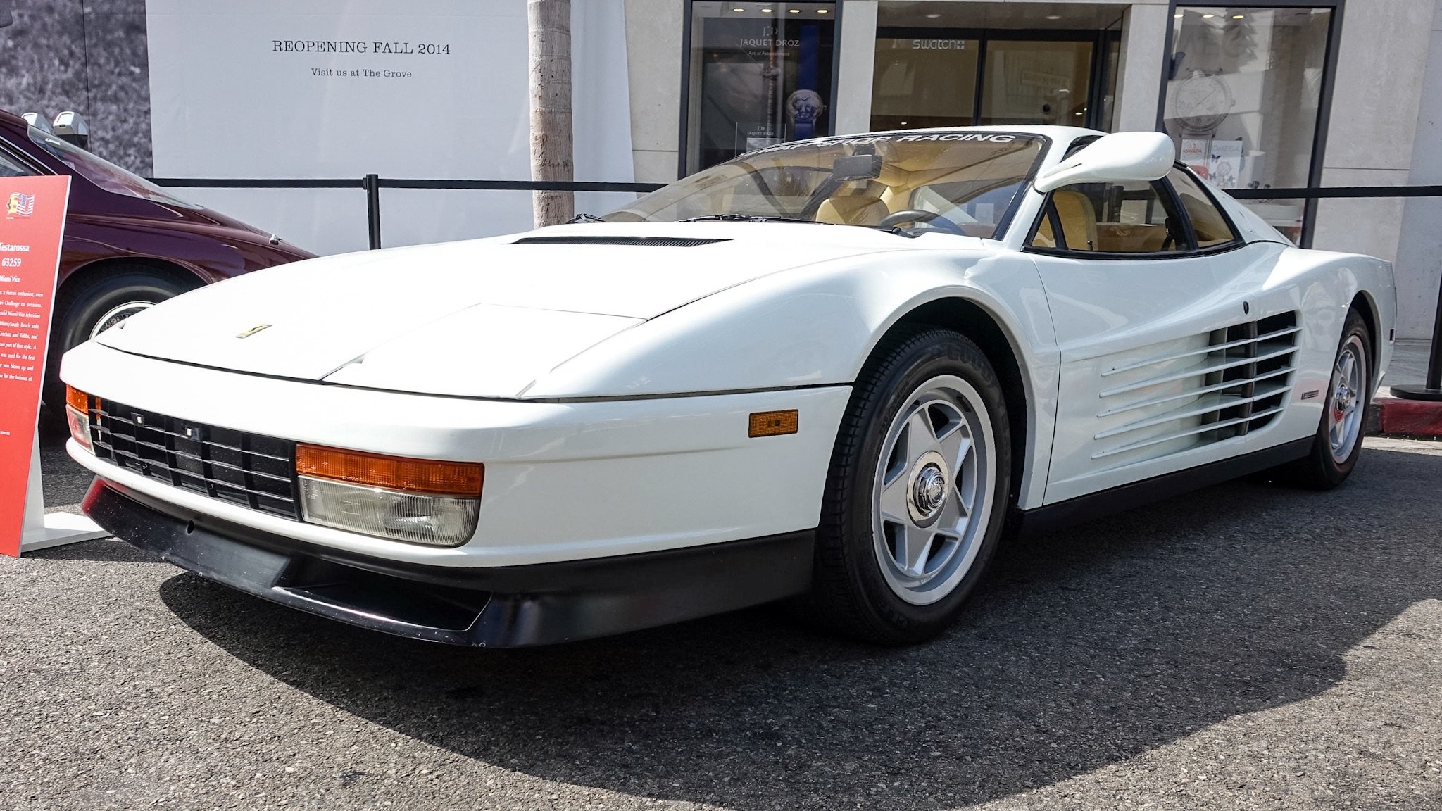 Ferrari Testarossa Miami Vice white sports car