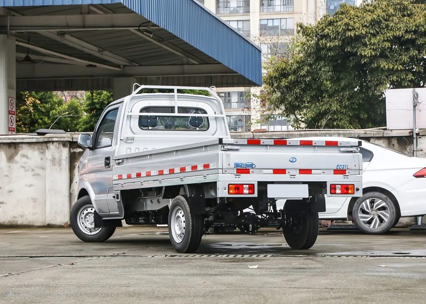 Ruichi Ec31 Eléctrico 2026 - Detalles de acabados y características