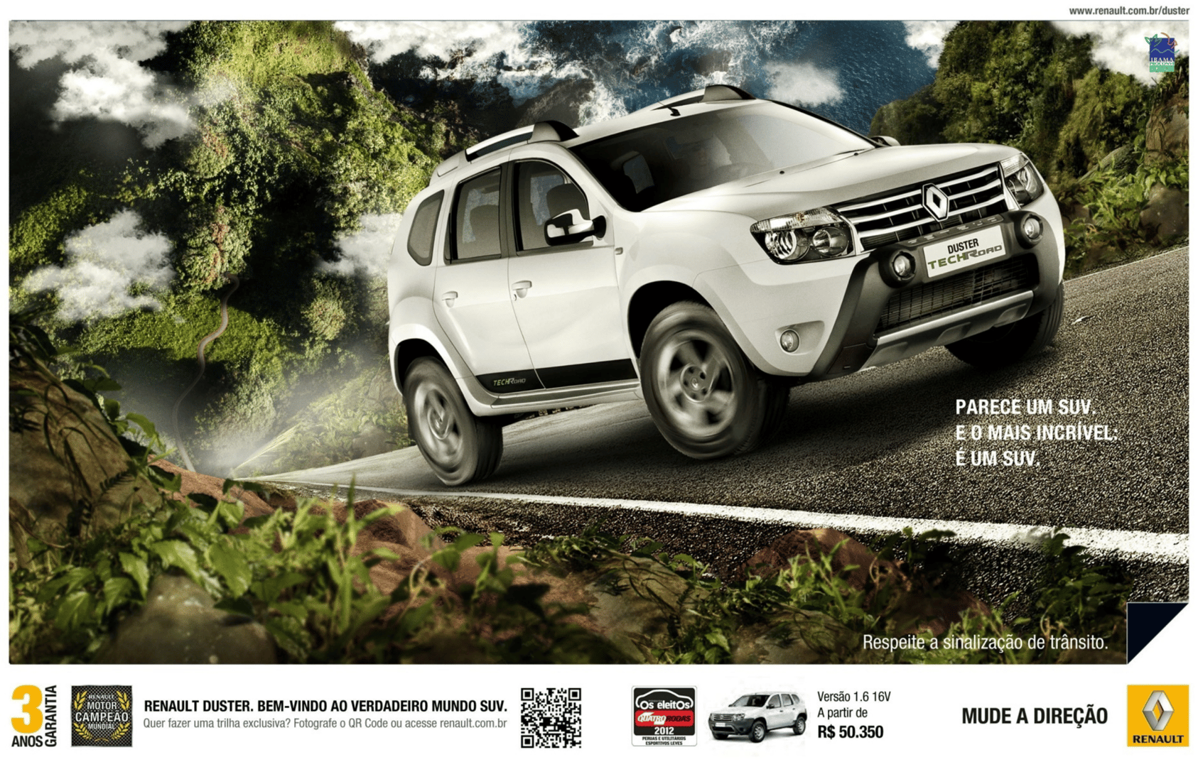 Renault Duster 4x4 in desert landscape