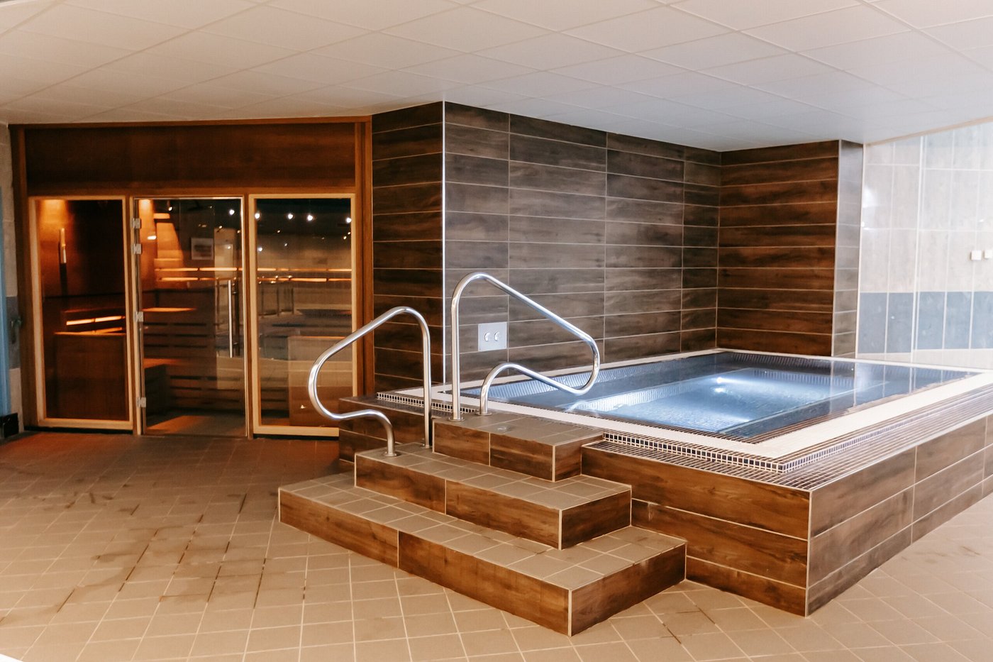 St. Mellion Estate relaxation facilities spa wellness Cornwall resort