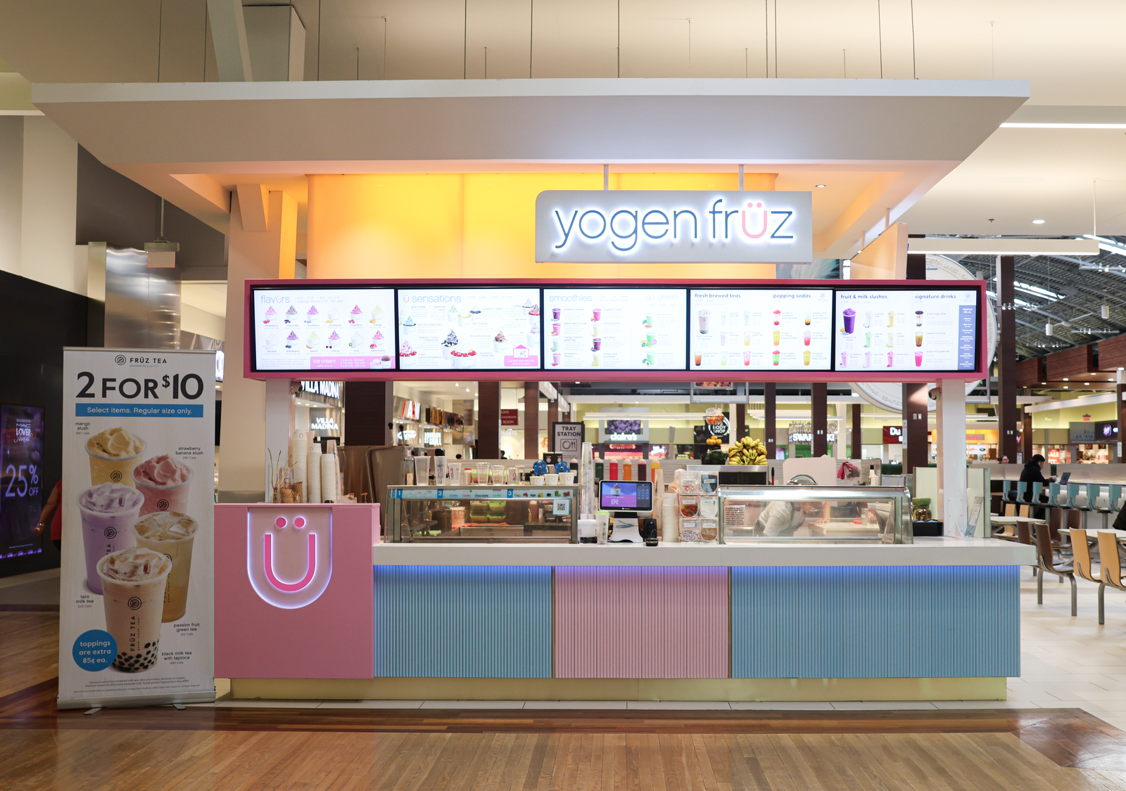 Yogen Fruz store construction at Vaughan Mills Mall
