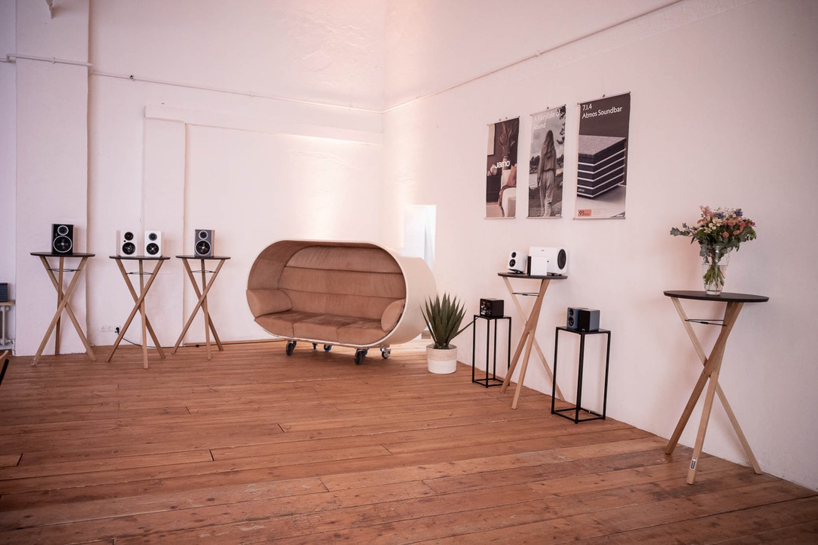 jamo holding limited produktpräsentation im g3 studio münchen