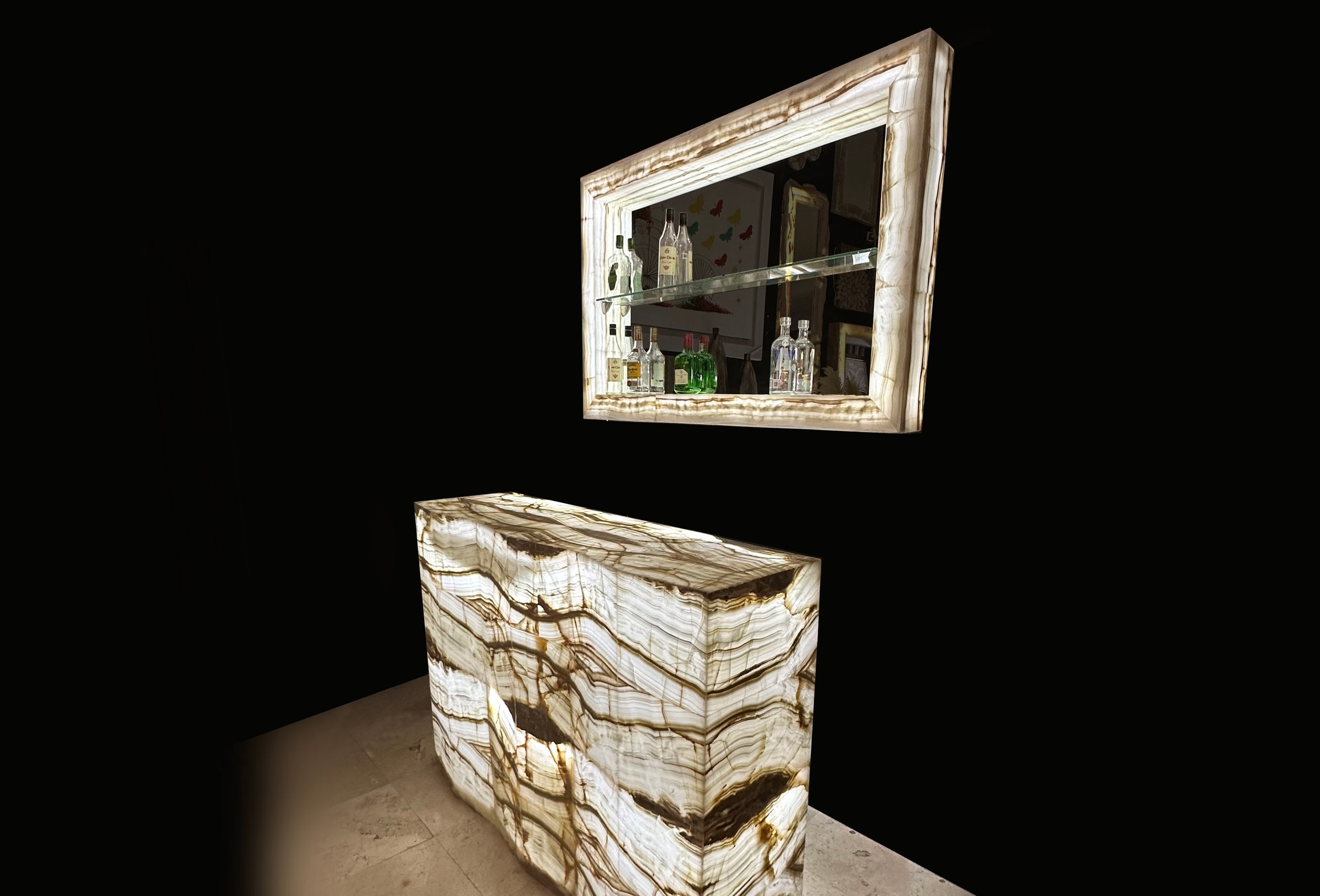 Iconic Onyx Home Bar