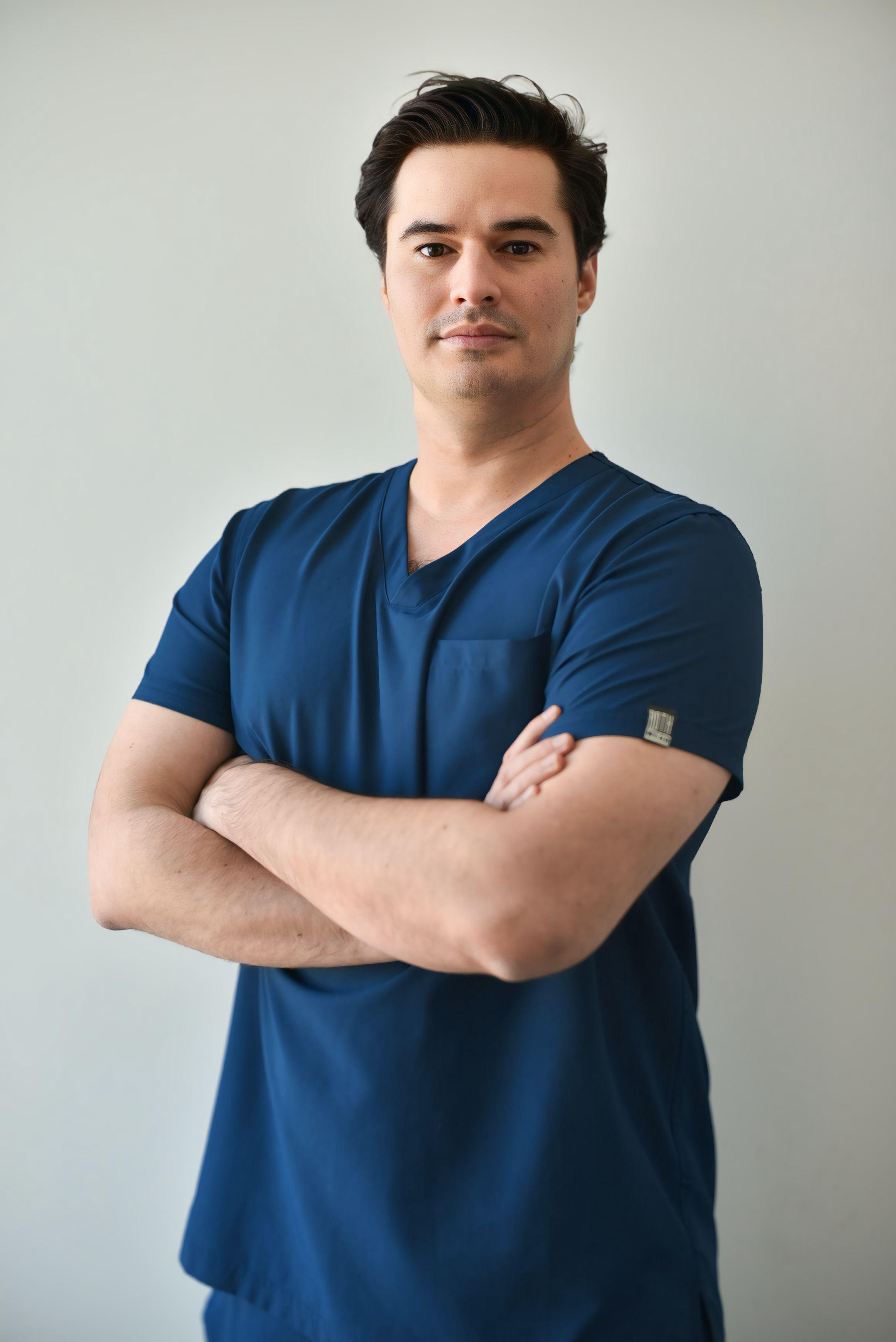 Dr. Julián Ramón Correa - Médico en Medicina Estética