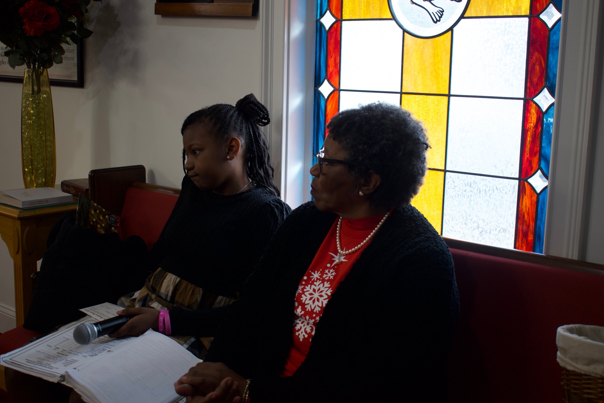 Sardis Missionary Baptist Church praise and worship