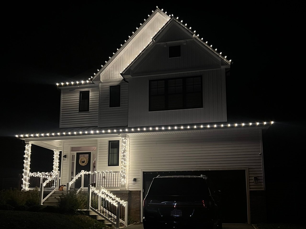 Traditional Holiday Lighting Installation