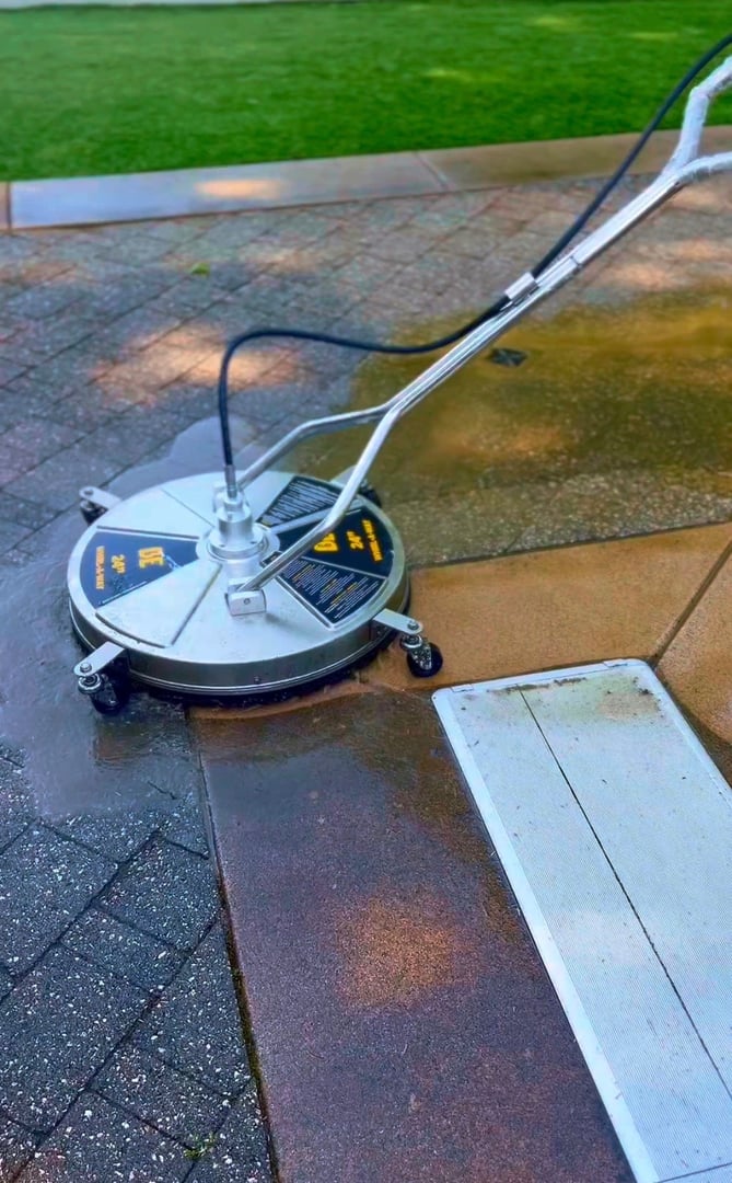Power washing service