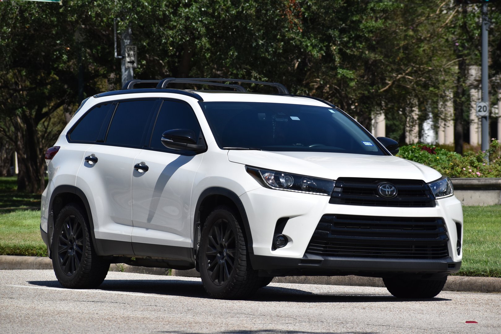 Featured Vehicle 3