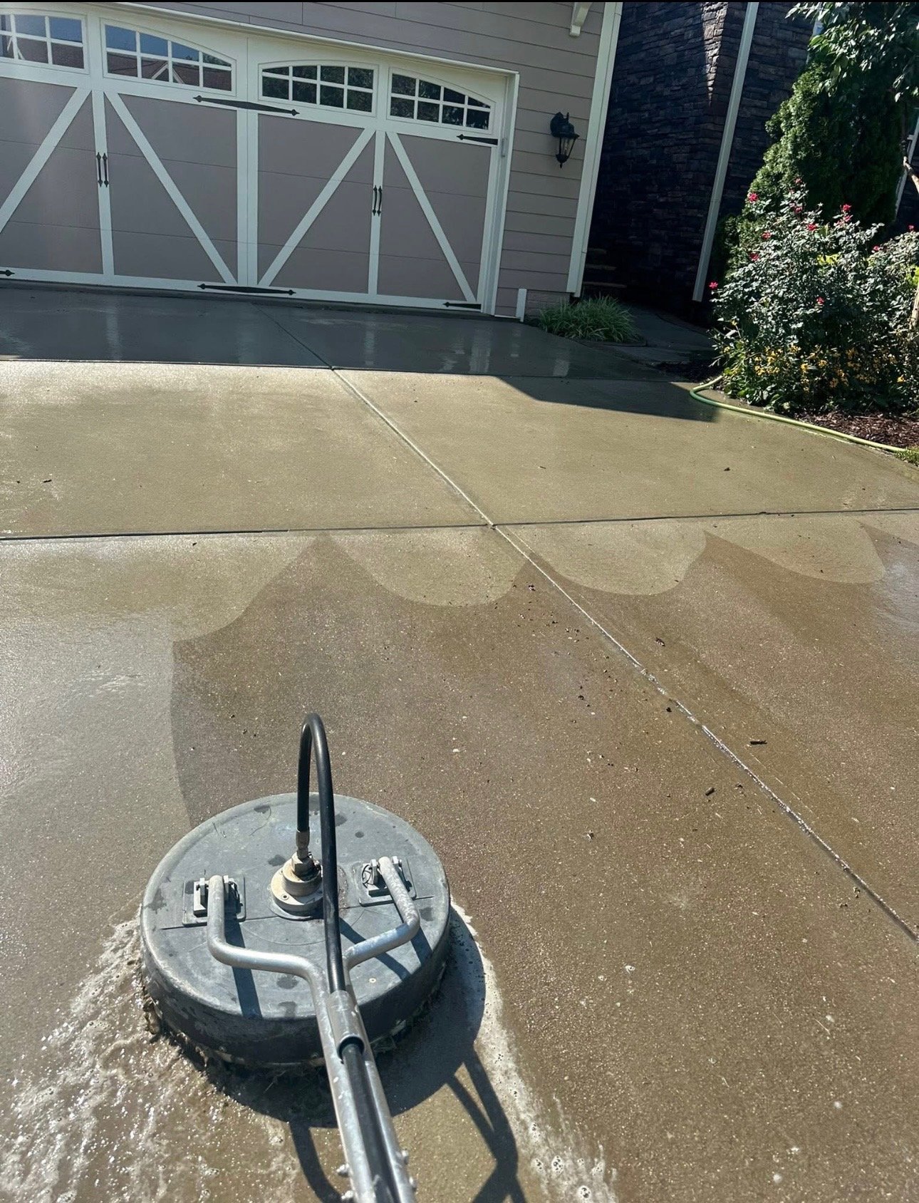 Power washing service