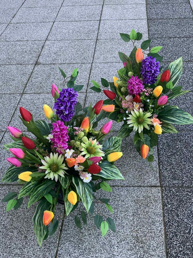 Kompozycja na płytę i do wazonu