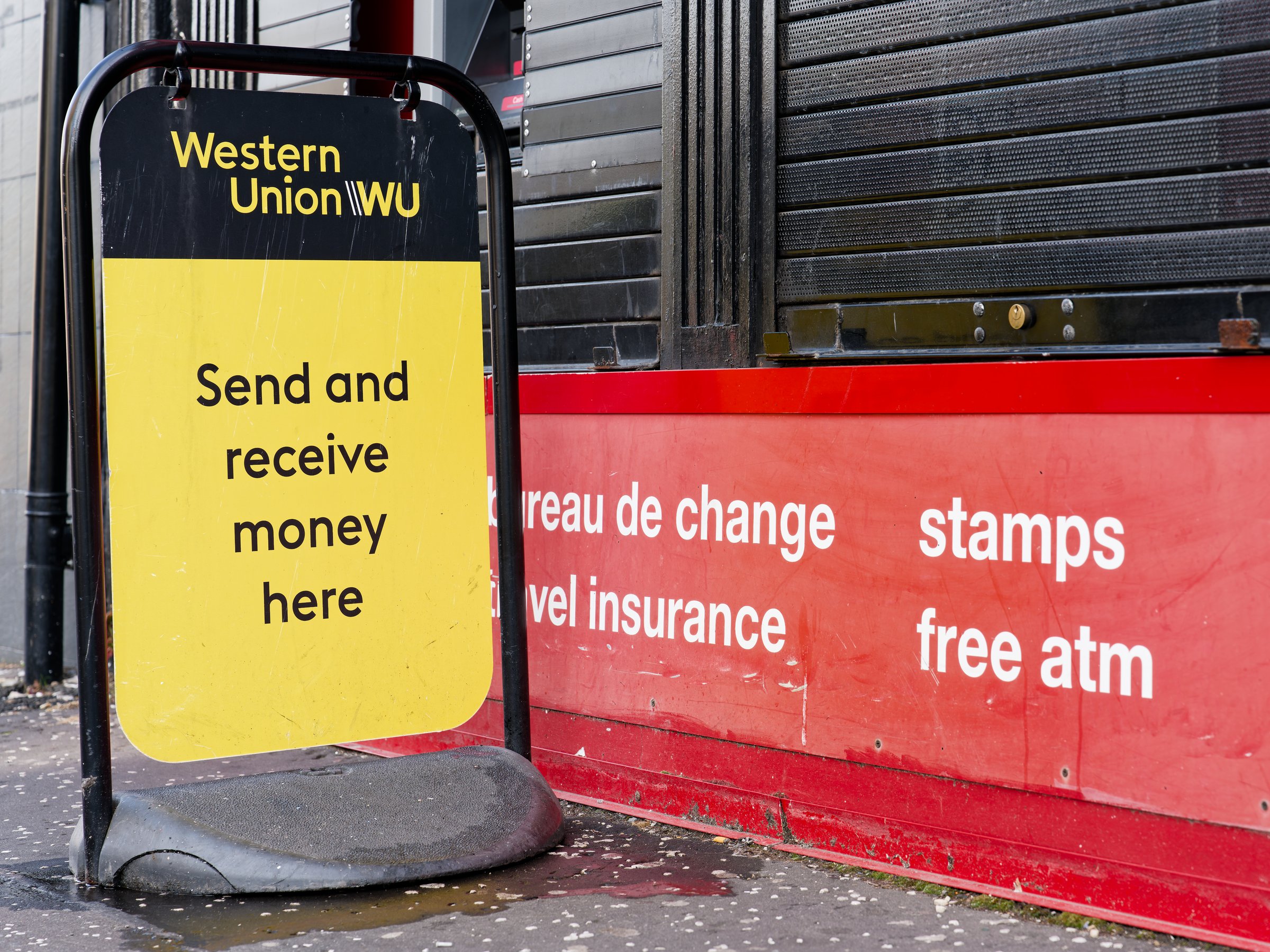 Western Union sign for send and receive money