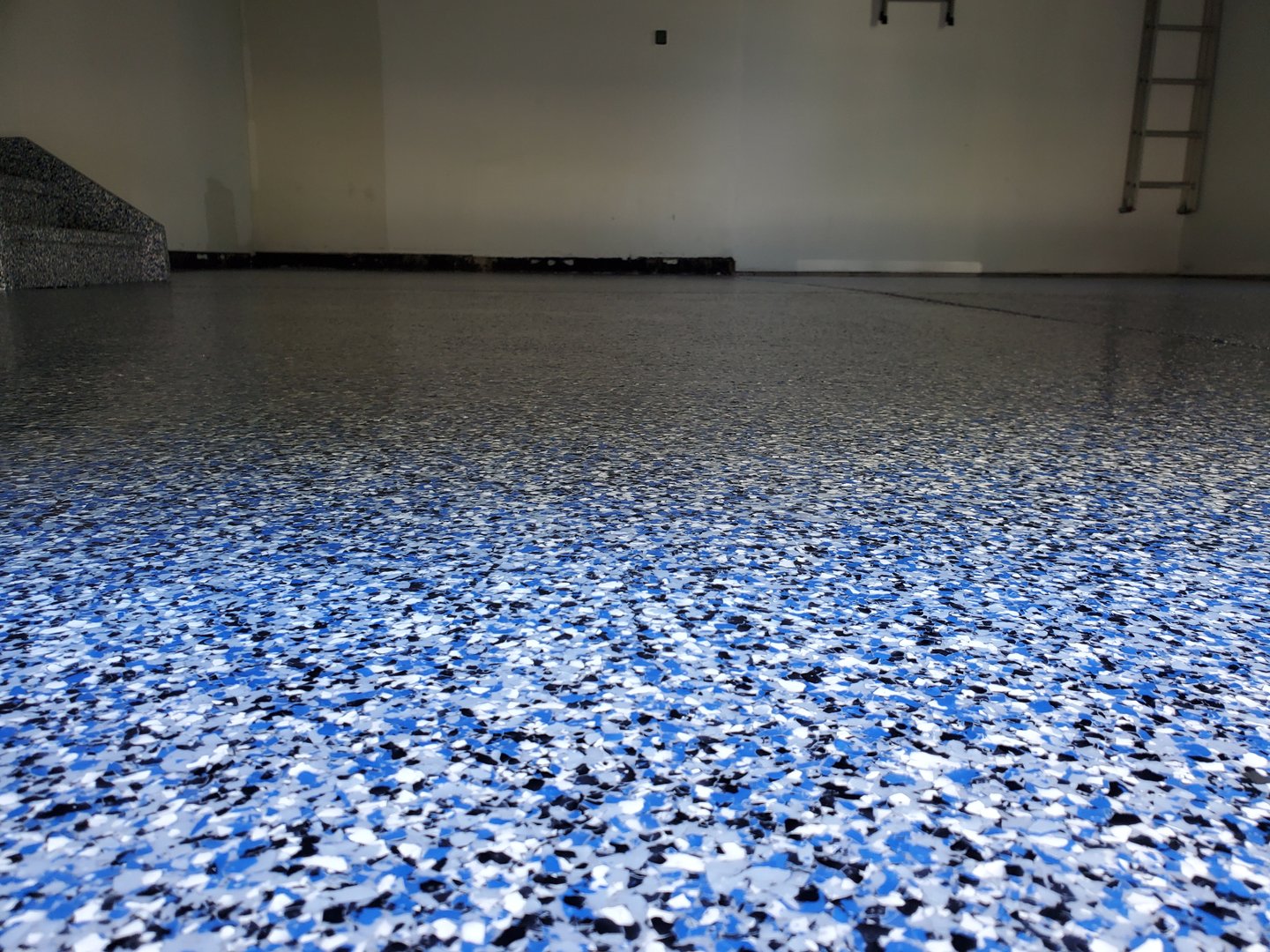 Epoxy flake system for your garage floor